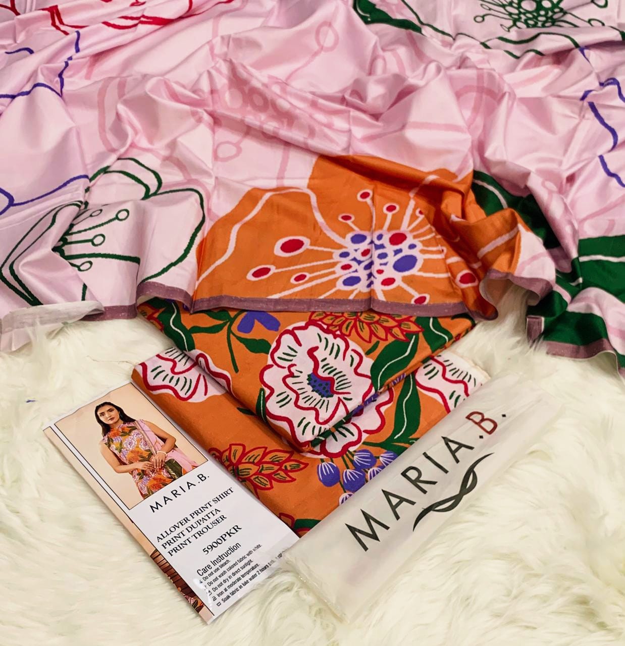 MARIA.B  LINEN with LINEN Dupatta